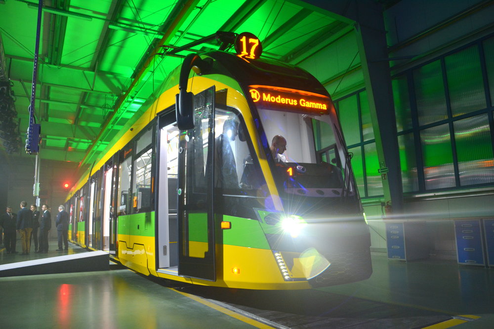Odhalení tramvaje Moderus Gamma pro Poznaň dne 4. 10. 2018. (foto: Witold Urbanowicz)