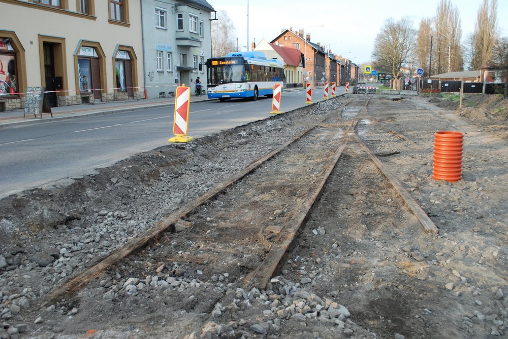Výhybna sloužila provozu pravděpodobně od roku 1954 a umožnila zkrácení intervalu na trati v úseku mezi Svinovem a Porubou. (foto: Libor Hinčica)