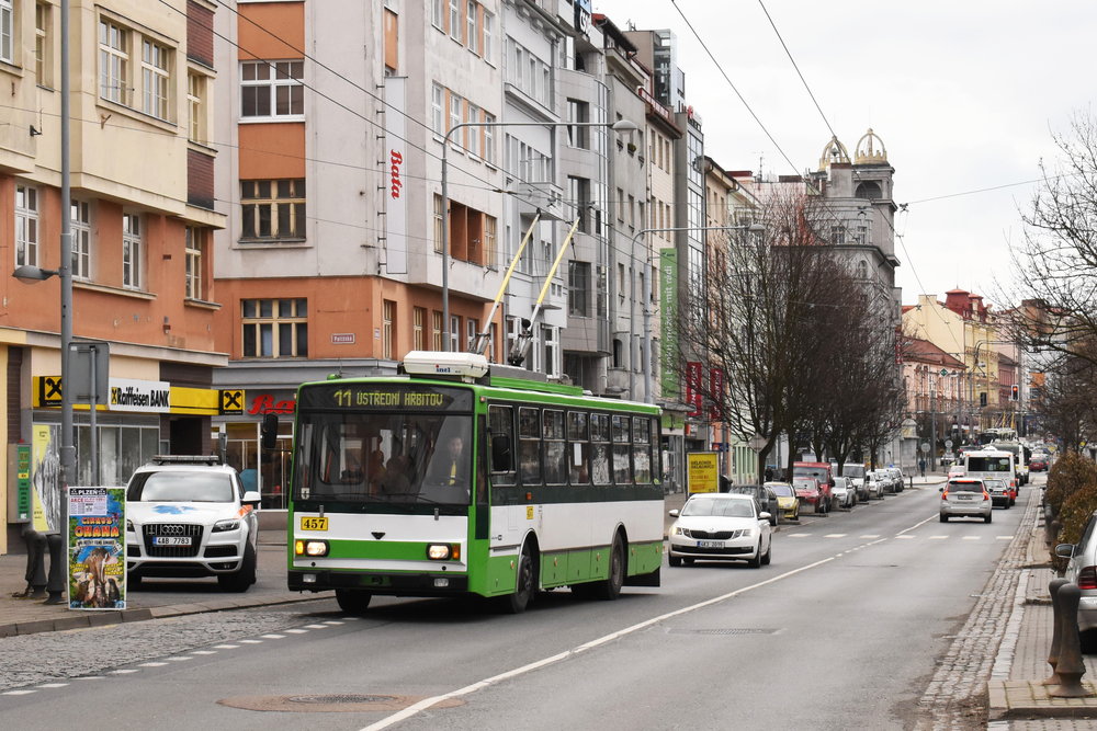 Trolejbus Škoda 14 Tr ev. č. 457 dojezdil dne 29. 3. 2018 na lince číslo 11. Fotografie pochází z posledního dne provozu. (foto: Zdeněk Kresa)