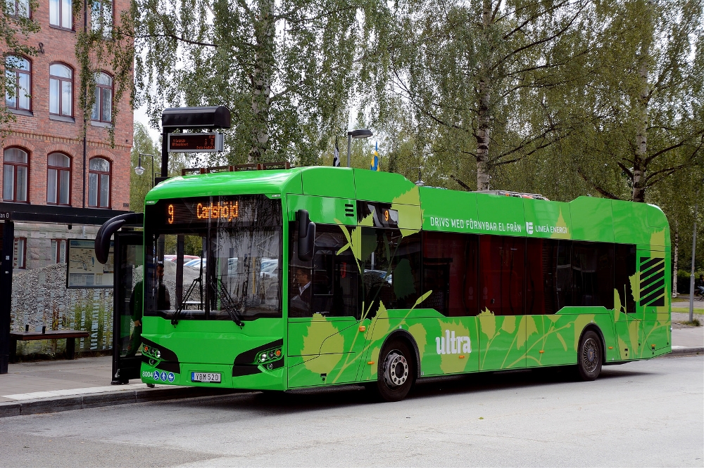 Elektrobus Ekova Electron ve 12m verzi je na švédském trhu při vybavení elektrickým zařízením od Hybriconu označován jako model HAW 12 LF (případně LE). (foto: Hybricon)