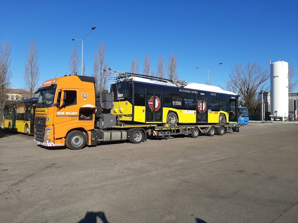 Trolejbus v Modeně. (foto: Massimo Cantoni)