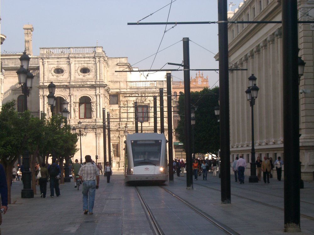  Tramvaj Urbos 2 v říjnu 2007. (foto: Miguel Cano López-Luzzatti) 