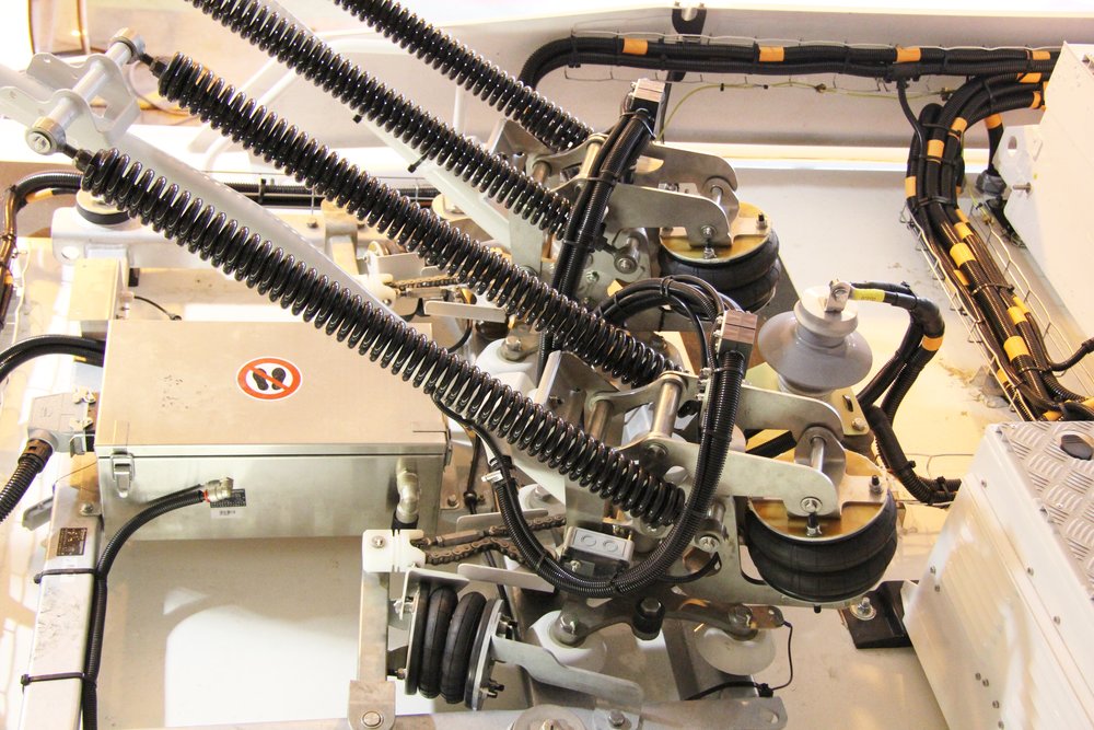 Detail základny poloautomatických sběračů. (foto: DPMB)