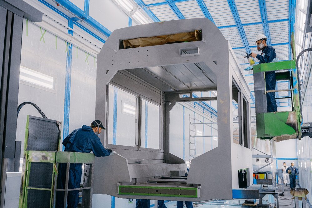 Práce na lakování hliníkového skeletu. (foto: PK TS)