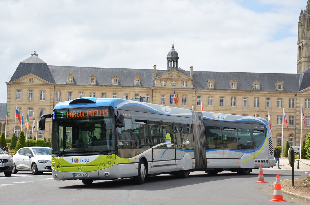 Původní provedení modelu Crealis vycházející z autobusu Citelis bylo vyráběno v letech 2008 až 2014. Prototyp byl představen v roce 2007. (zdroj: Wikipedia.org)