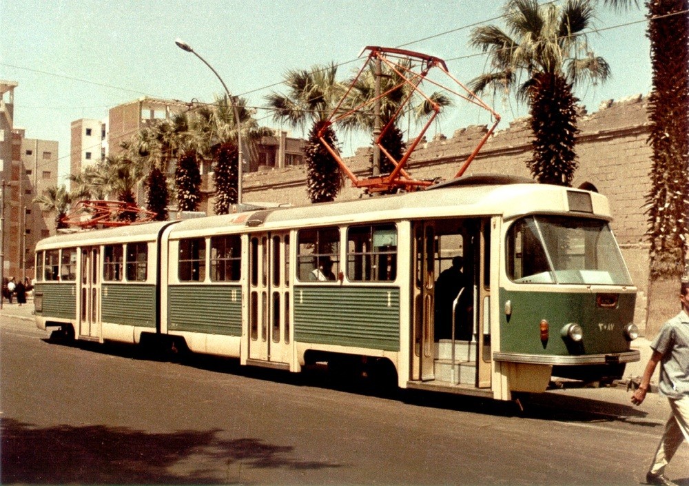 V Káhiře v minulosti sloužily i československé tramvaje K5. Dodáno jich sem bylo 200 ks. (sbírka: Libor Hinčica)
