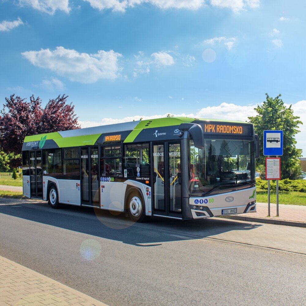 Solaris Urbino 12 hybrid na propagační fotografii výrobce. (foto: Solaris Bus & Coach)