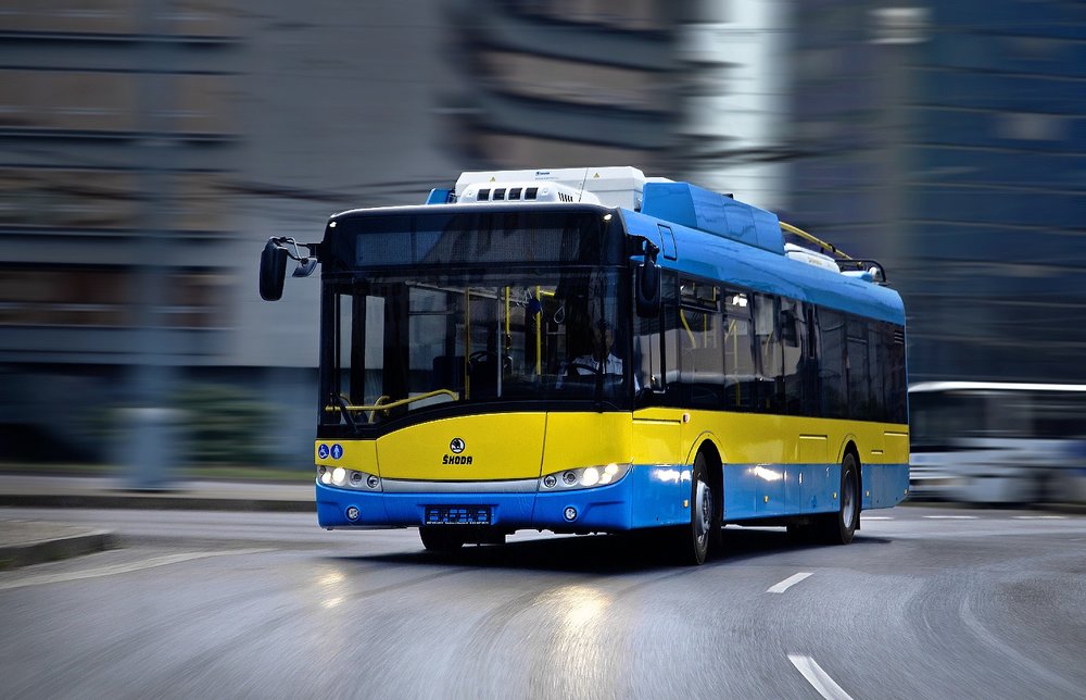 Trolejbus Škoda 26 Tr na propagační fotografii výrobce. (foto: Škoda Electric)