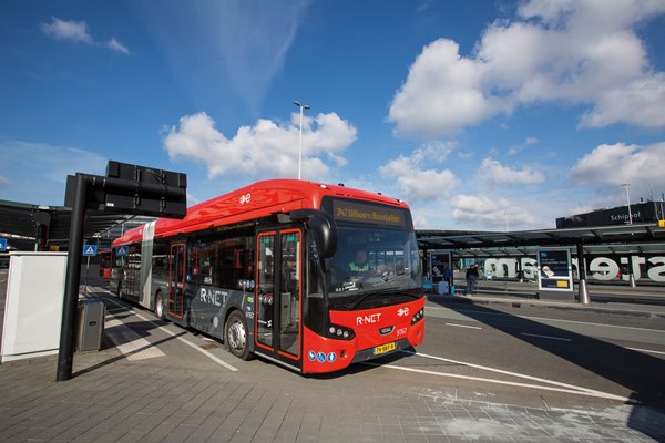 Elektrobus v konvenčním provedení. (foto: VDL)