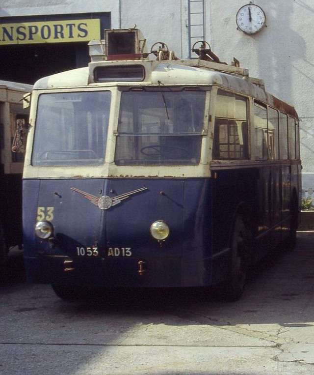 Na již poněkud starším snímku byl zachycen marseillský vůz typu CB 60 ev. č. 53, který je bez motoru a ve vlastnictví sdružení Amtuir. (foto: Amtuir)