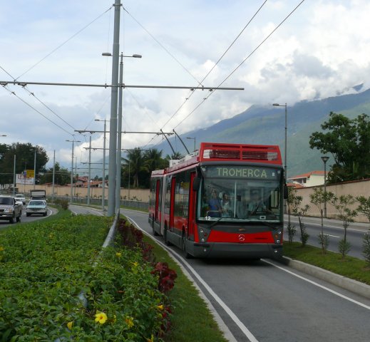 Trolejbusové BRT systémy jsou ve světě unikátem, v Méridě však už možná budou vyhrazené pruhy sloužit jen autobusům. (foto: TROMERCA)