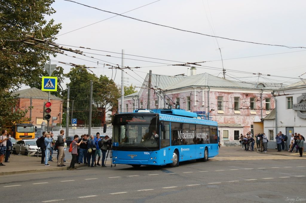 První výjezd nové trolejbusové linky T. (foto: Sergej Lapin)