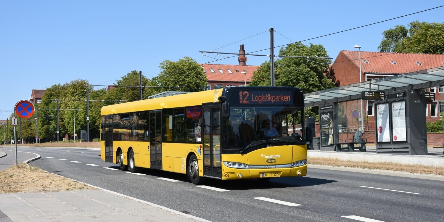 Solaris dodal v minulosti do Aarhusu téměř 200 autobusů, na snímku vidíme jeden z 15m dieselových vozů. (foto: Libor Hinčica)
