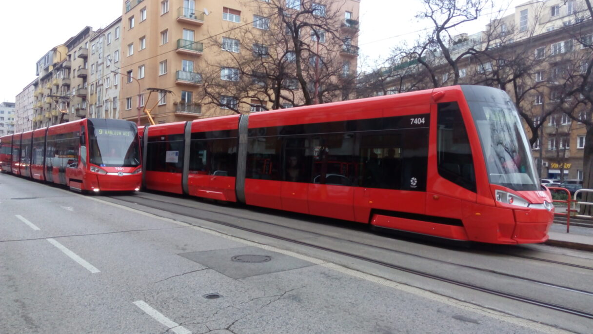 Další tramvaje Škoda 29T pro Bratislavu