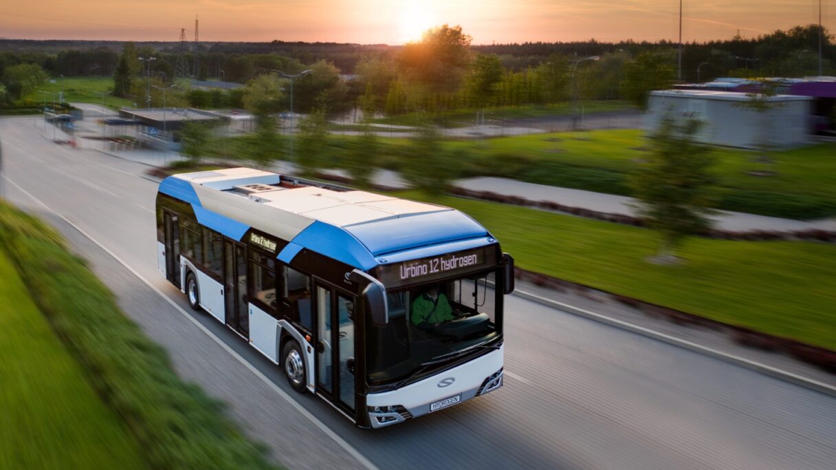 Solaris podepsal s ÖBB Postbus rámcovou smlouvu na 106 bezemisních vozů
