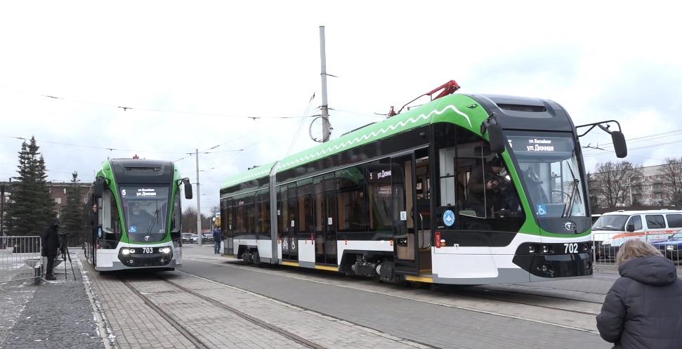  Nové tramvaje v cíli. (foto: kaskad.tv)