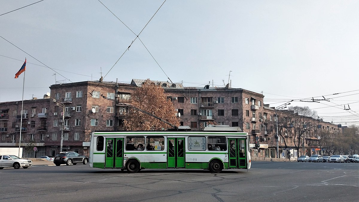 Trolejbusy LiAZ v Jerevanu na snímku z roku 2021. (foto: ArtoLeys)