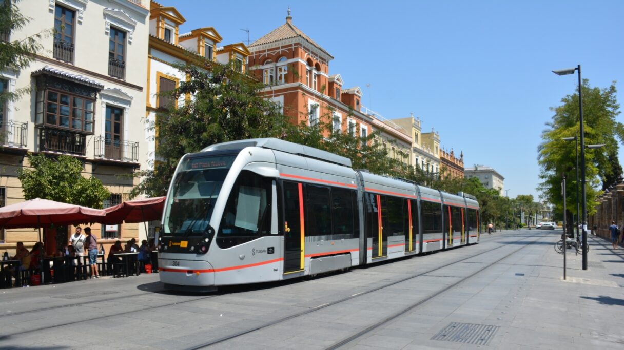 CAF dodá další tramvaje do Sevilly