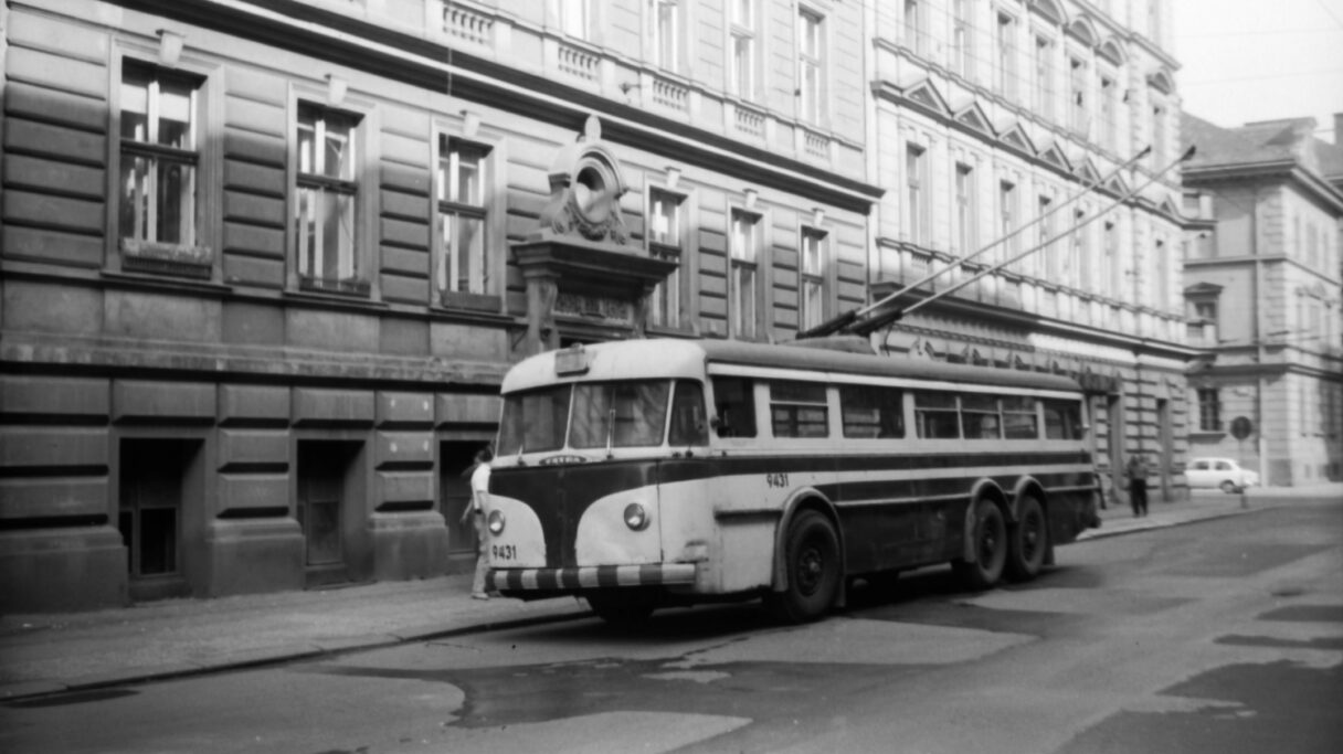 Trolejbusem na Zbraslav – VIII. část – Zrušení provozu na trati a trolejbusová archeologie