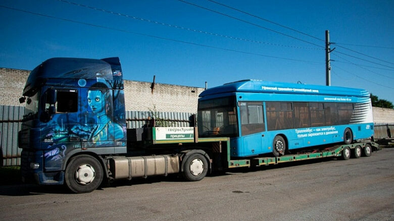 Testovací trolejbus Gorožanin v chabarovské vozovně dne 4. 9. 2022. (foto: KHV27.RU)