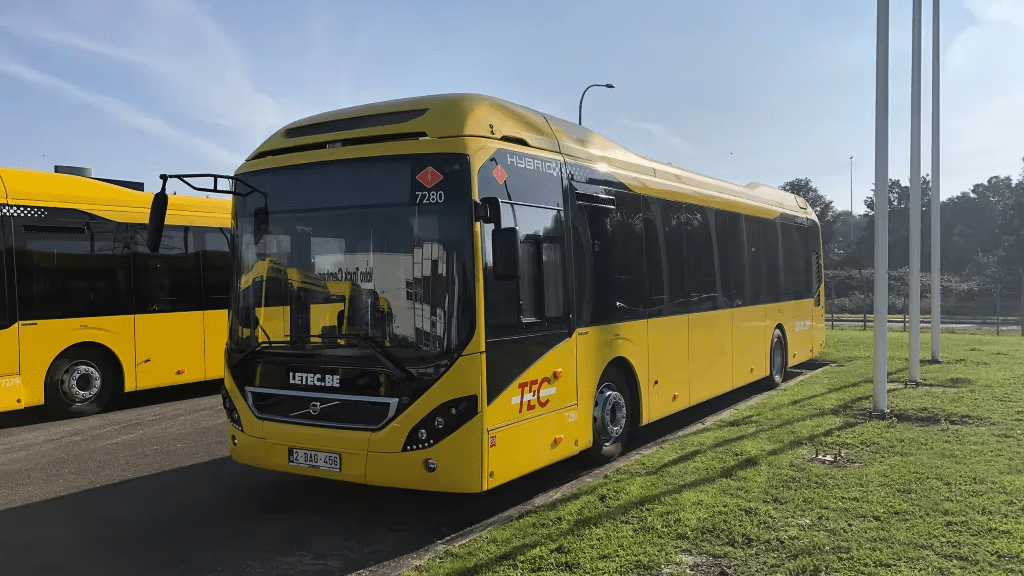 Autobus Volvo 7900 S-Charge pro OTW (TEC) na ilustrační fotografii výrobce. (foto: Volvo Buses)