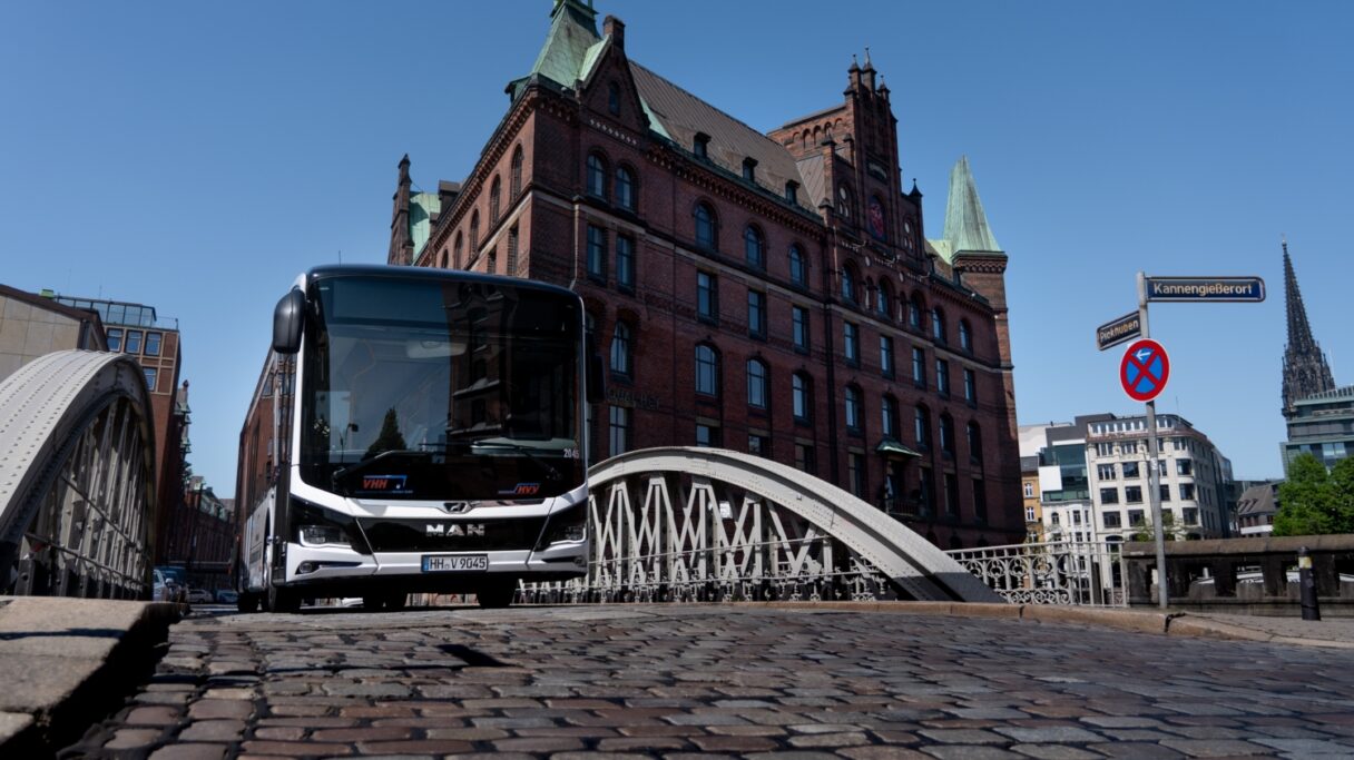 Hamburg podepsal rámcovou smlouvu na 350 elektrobusů