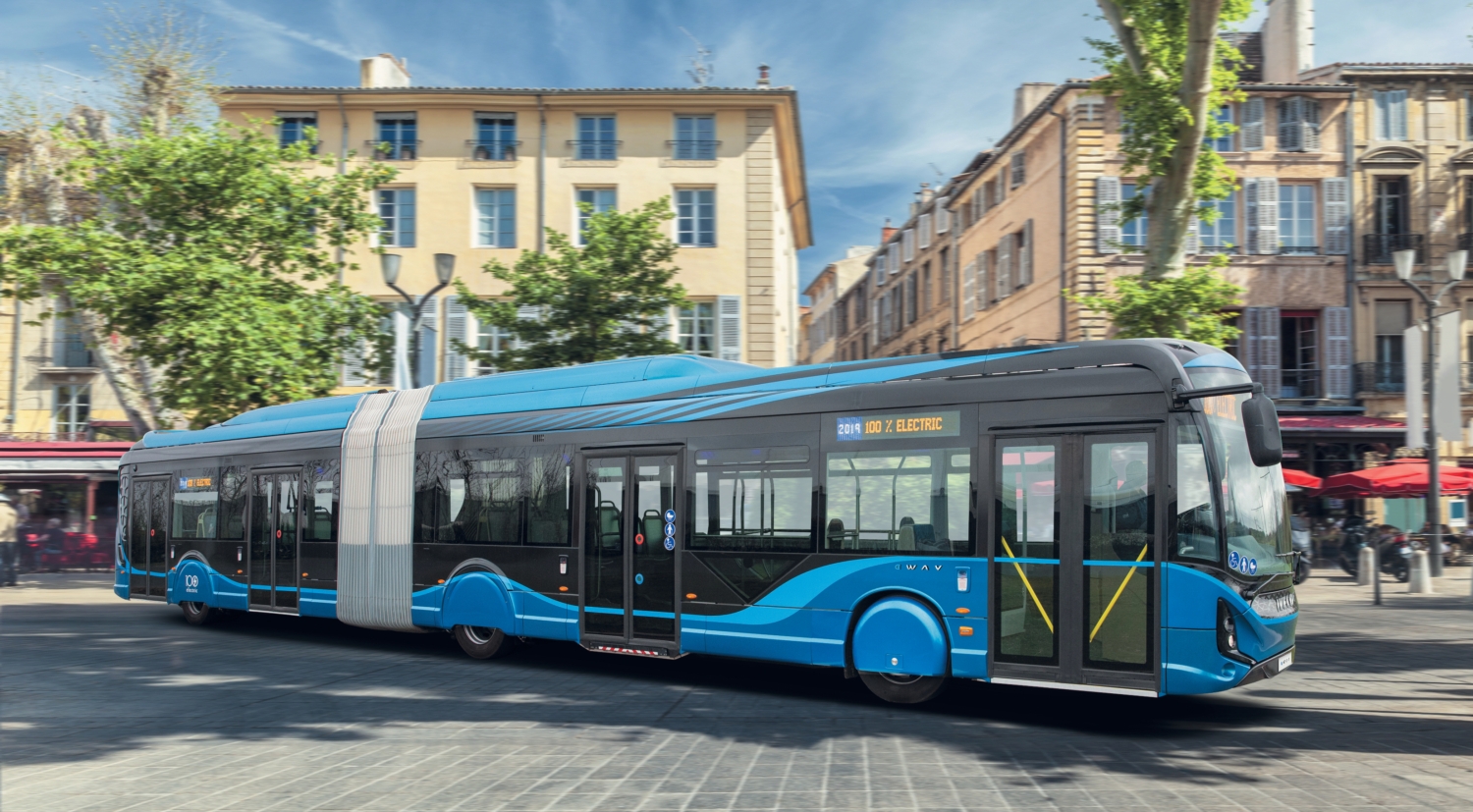 Nový závod ve Foggii se má podílet i na výrobě elektrobusů Iveco eWay, což je vlastně přejmenovaný francouzský model Heuliez řady GX. Jak má onen podíl vypadat ale zůstává poněkud nejasné… (foto: Iveco Bus)