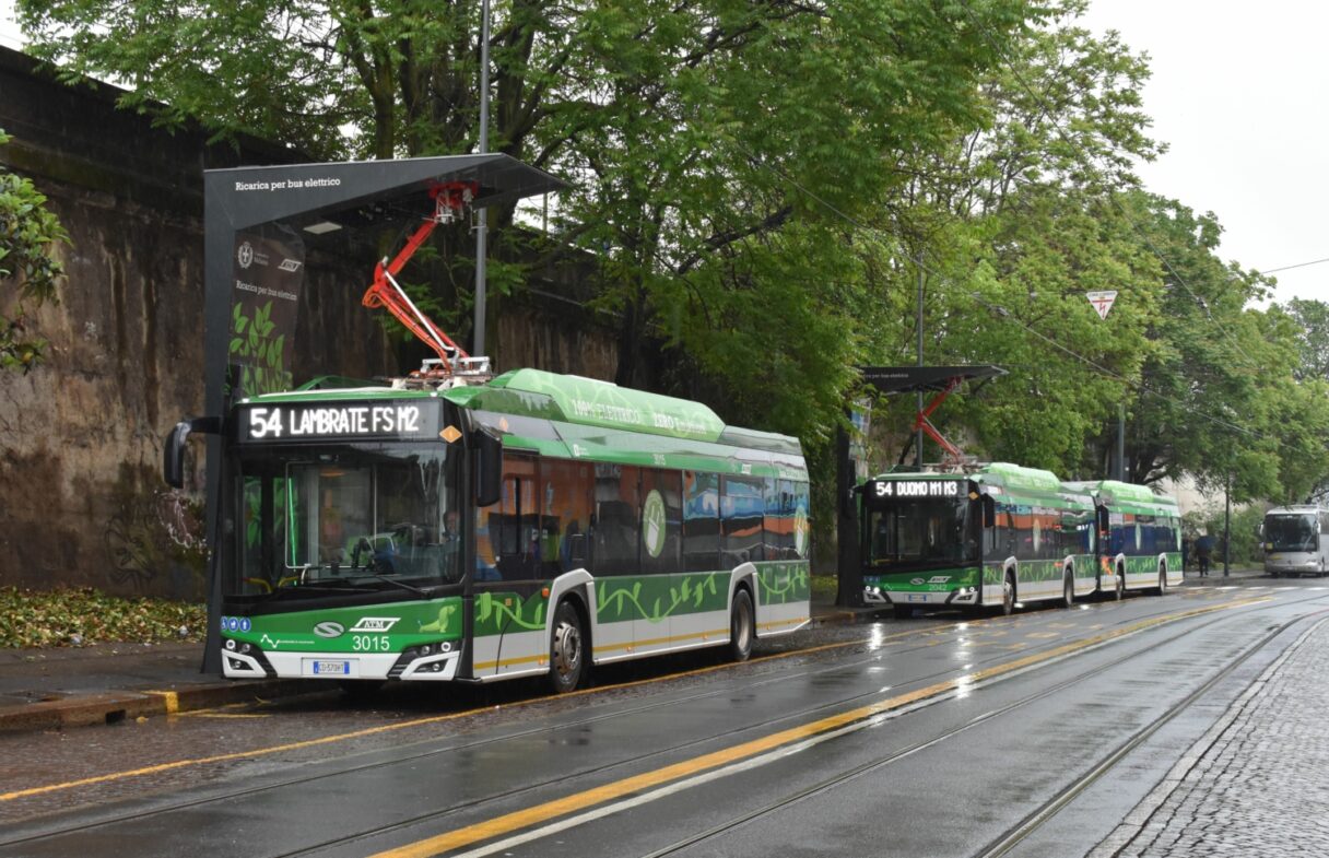 Milán měl vyřadit Solaris z obřího tendru na elektrobusy