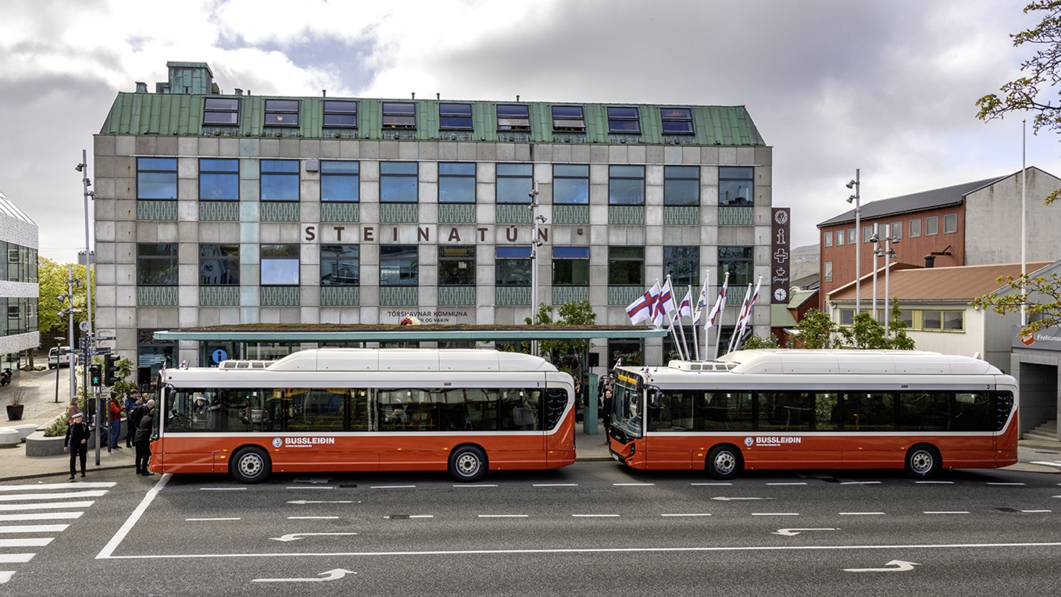 Prezentace elektrických autobusů v Tórshavnu. (zdroj: Tórshavnar kommuna)