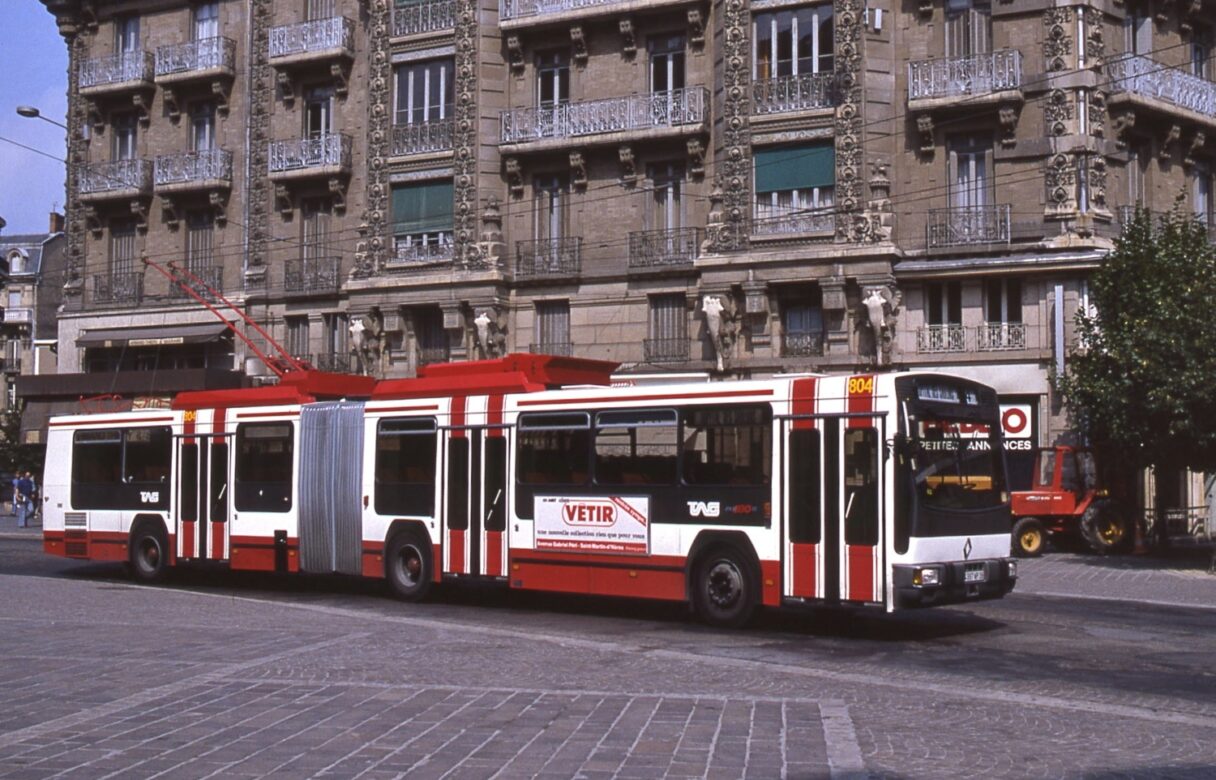Francouzský Grenoble zvažuje návrat trolejbusů
