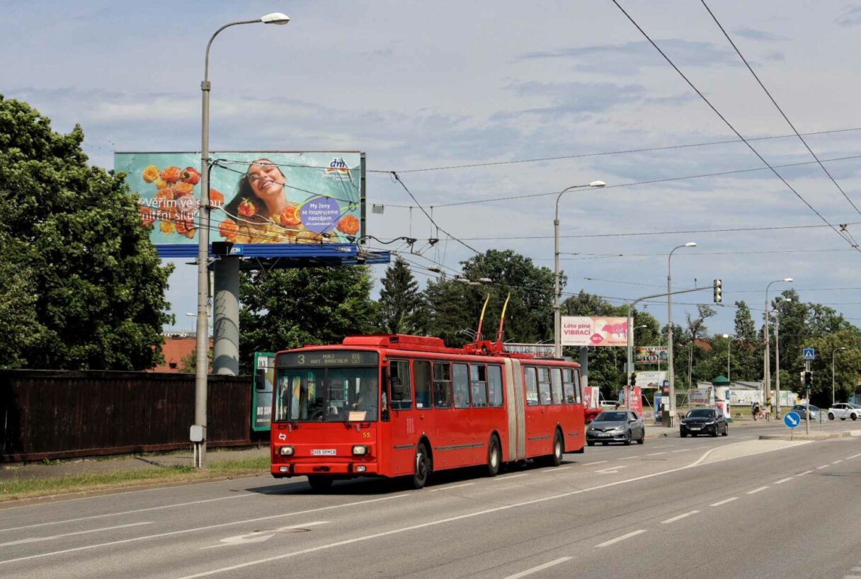 České Budějovice vypsaly soutěž na 35 parciálních trolejbusů