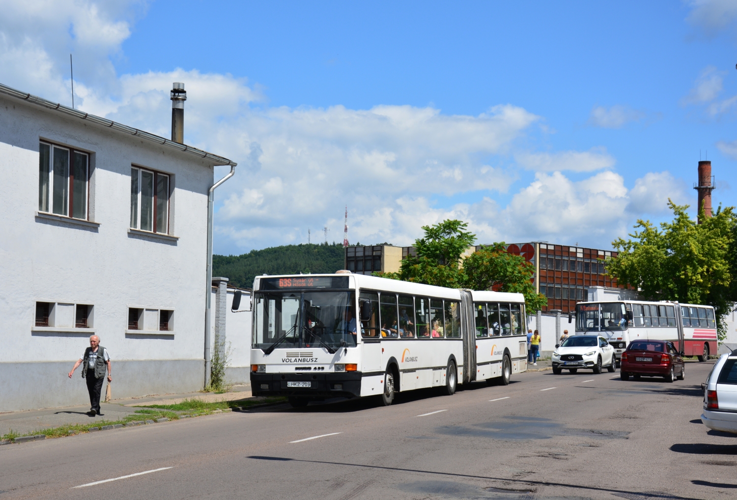 Poslední autobus Ikarus 435 dojezdil v Maďarsku dne 26. 7. 2023 ve městě Salgótarján, kde jej o tři roky dříve (7. 7. 2020) zachytil fotograf. (foto: Jiří Drbal)