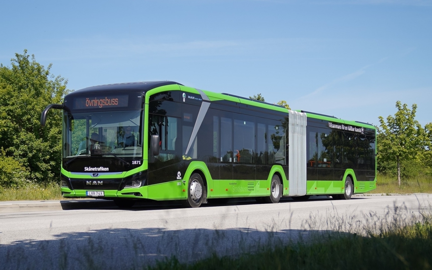 Evidenčně první článkový elektrobus MAN NG 544 Lion’s City 18E na propagačním snímku. (foto: Skånetrafiken)