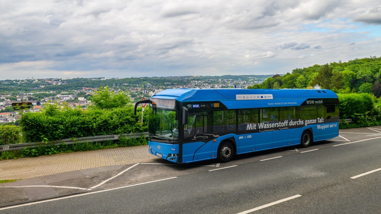 Vodíkové Urbino v německém Wuppertalu. Stejný typ zamíří i do Boloni a Ferrary. (foto: Solaris Bus &  Coach)