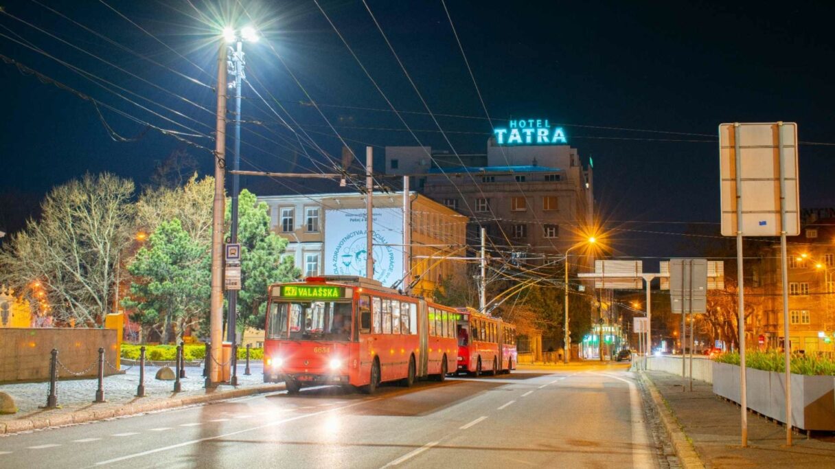 V Bratislavě končí trolejbusy Škoda 15 Tr