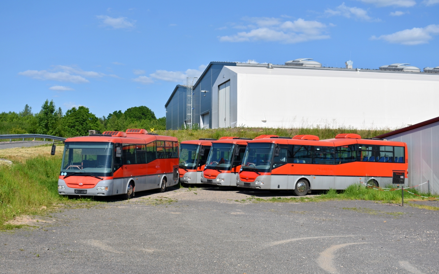 SOR Libchavy z Nitry odkoupil v roce 2022 celkem 9 autobusů, z nichž dvě třetiny tvořily vozy SOR BN 9,5. První dva se uchytily v Krnově, další se teď zapojí do provozu v Pardubicích. (foto: Matěj Stach)