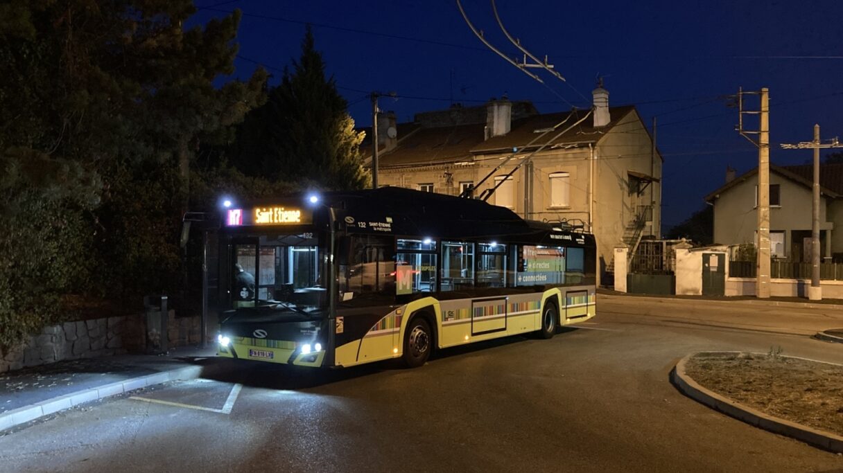Saint-Étienne staví trolejbusovou trať, bude pořizovat dvě desítky „kloubáků“