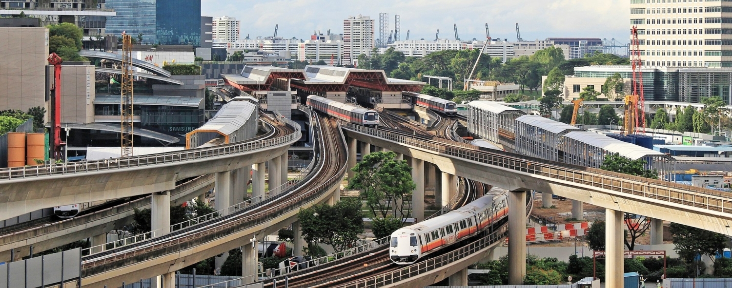 Jedno ze zhlaví stanice Jurong East singapurského MRT. (zdroj: wikipedia.org; foto: Seloloving)