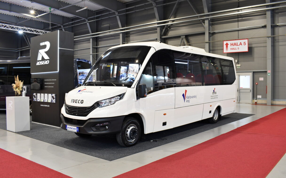 Komentář: Karlovarský kraj musí nafouknout svoje nové autobusy