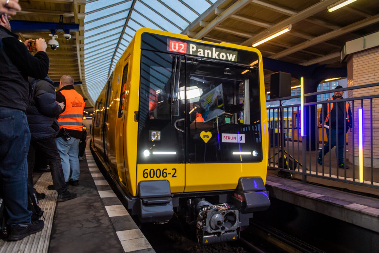 Berlín převzal první jednotku metra nové generace