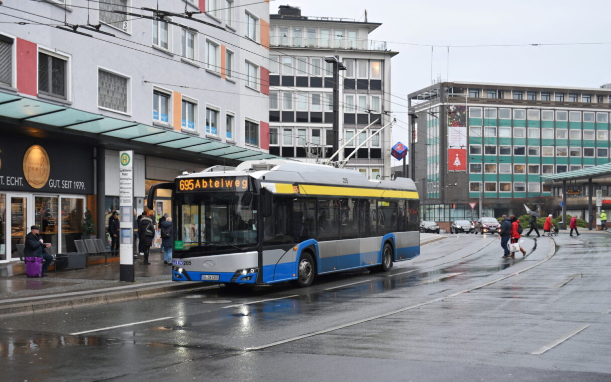 Solingen formálně dokončil projekt rozšíření trolejbusů. Zajišťují 76 % výkonů