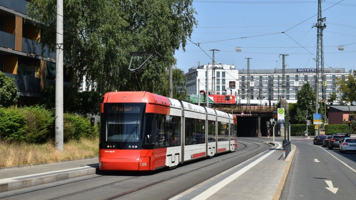 Nejasná budoucnost norimberských tramvají Stadler Variobahn