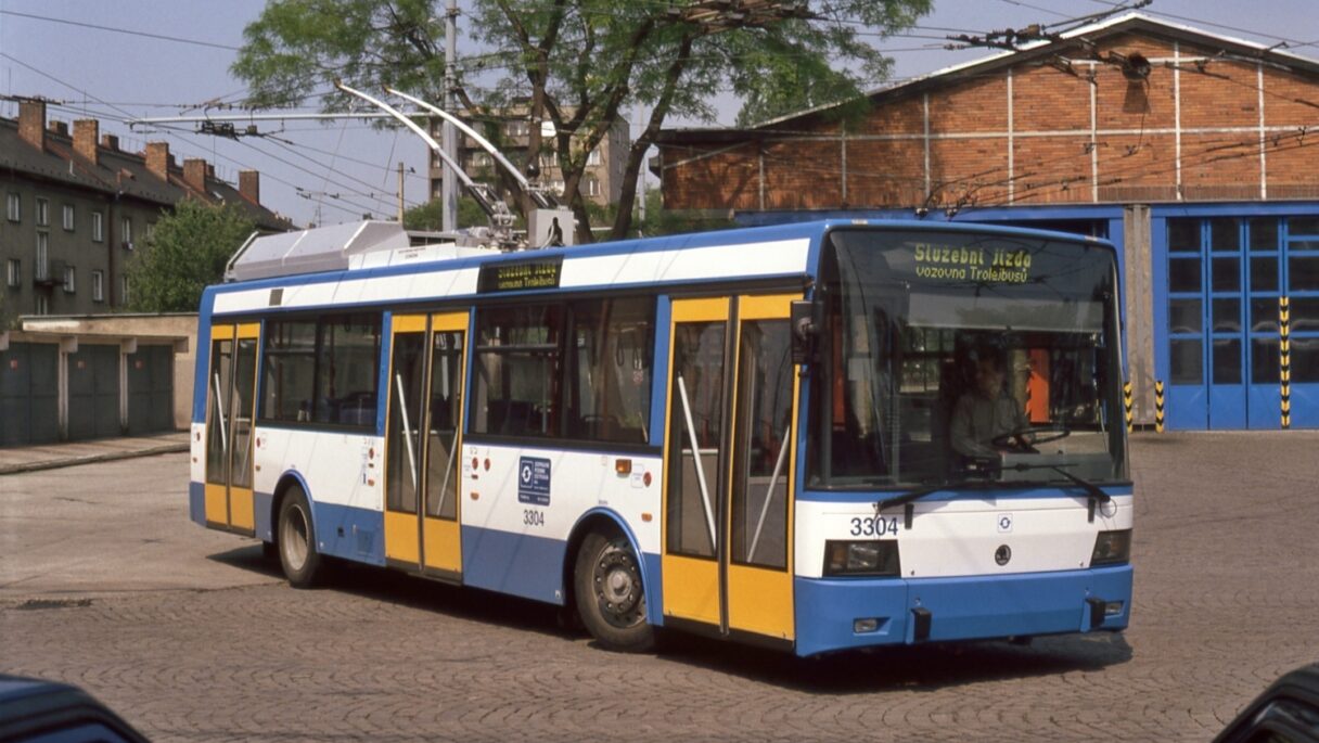 Provoz trolejbusů Škoda 21 Tr, 22 Tr a autobusů 21 Ab v Ostravě – IV. díl