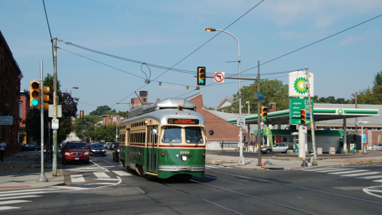 Philadelphie hodlá seškrtat provoz o 45 %. Zastavit se má i provoz tramvají PCC