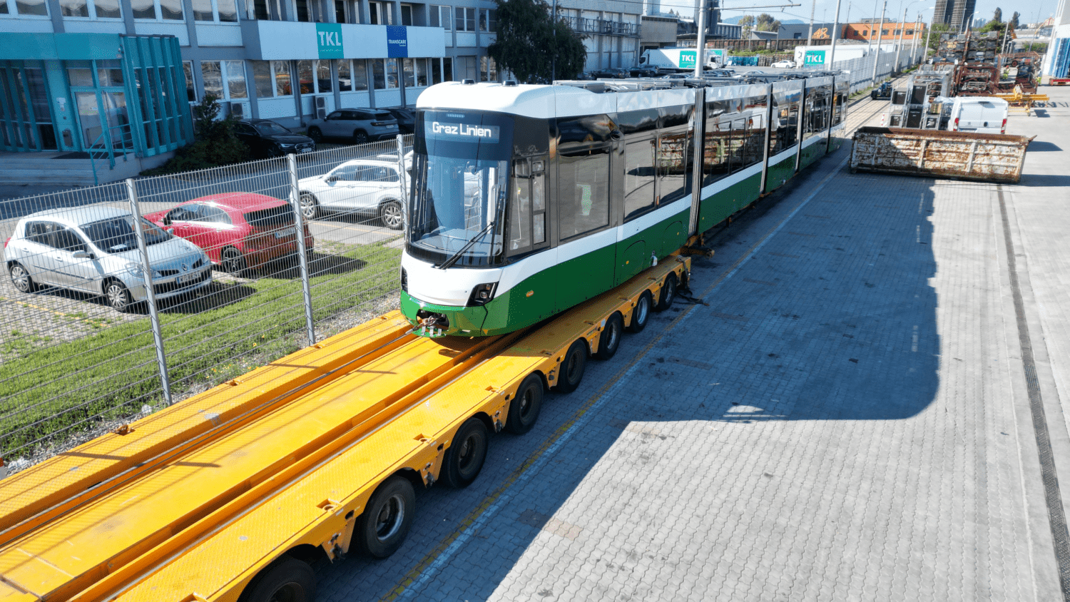 Do Grazu dorazila první z 31 tramvají Alstom Flexity