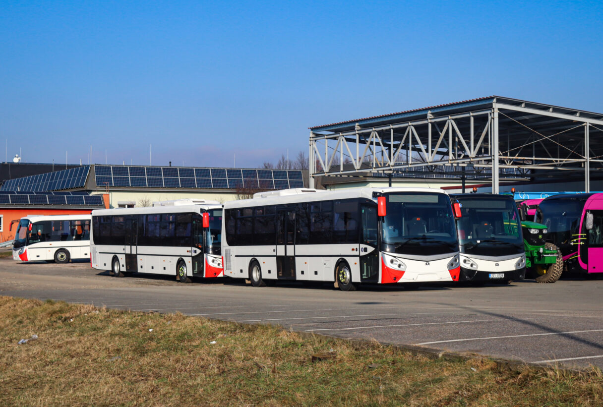 Středněpodlažní SOR IC na scéně