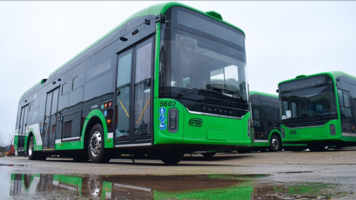 První čínské trolejbusy v EU. Do Bukurešti dorazily Yutongy