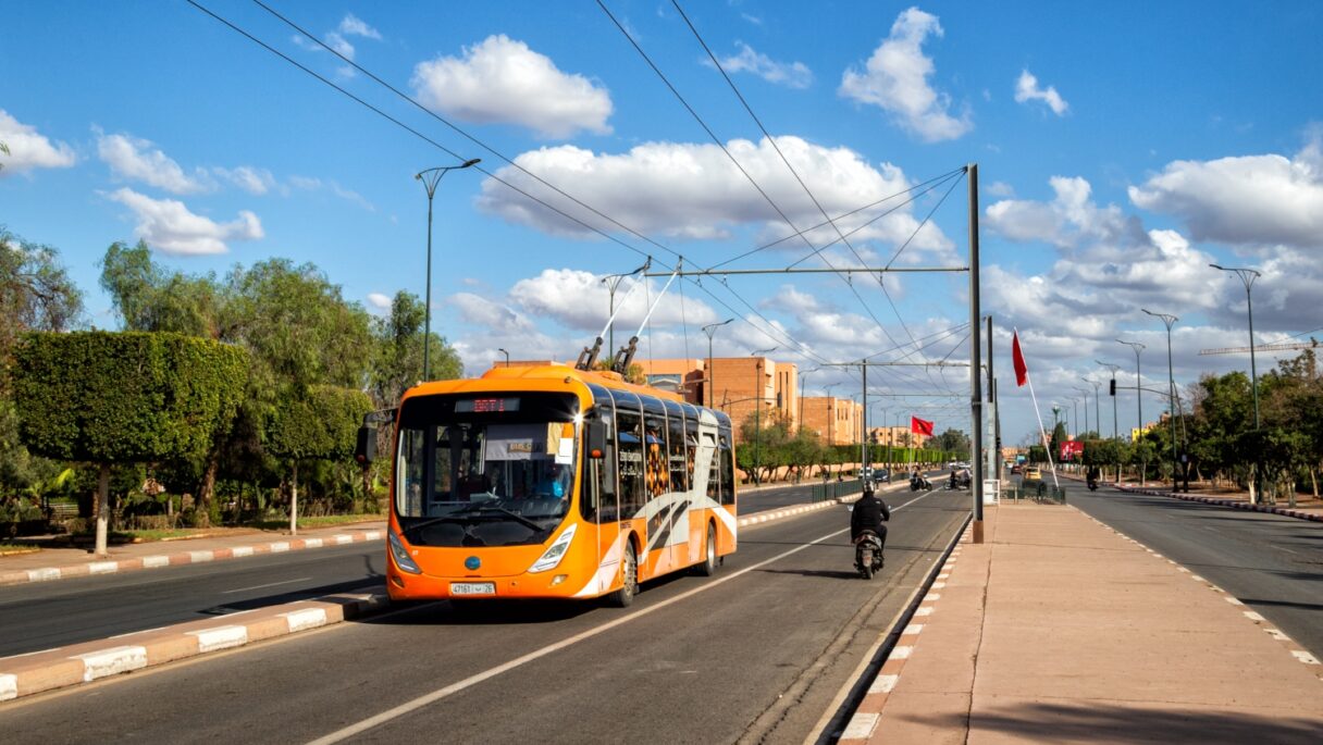 Méně než 10 let. Jediný africký trolejbusový provoz byl zrušen