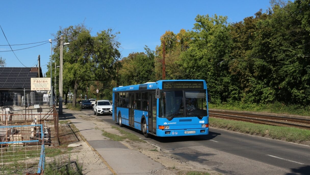 Konec autobusů Ikarus 412 v Budapešti