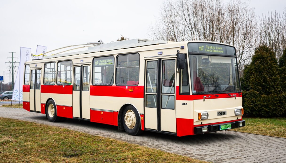 Tychy představily renovovaný trolejbus Škoda 14 TrM